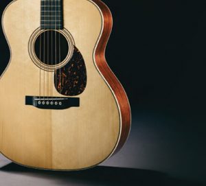 martin-dreadnought-guitar